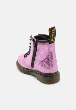 Dr. Martens Veterboots - Pink -Bootsmith Hub Verkoopwinkel f6998ad6299c47bd9f78bbe5f2b1f01f