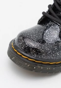 Dr. Martens 1460 - Veterlaarzen - Black/Cosmic Glitter -Bootsmith Hub Verkoopwinkel f9931a0eb9da4ffa8b00822fff71d1c9